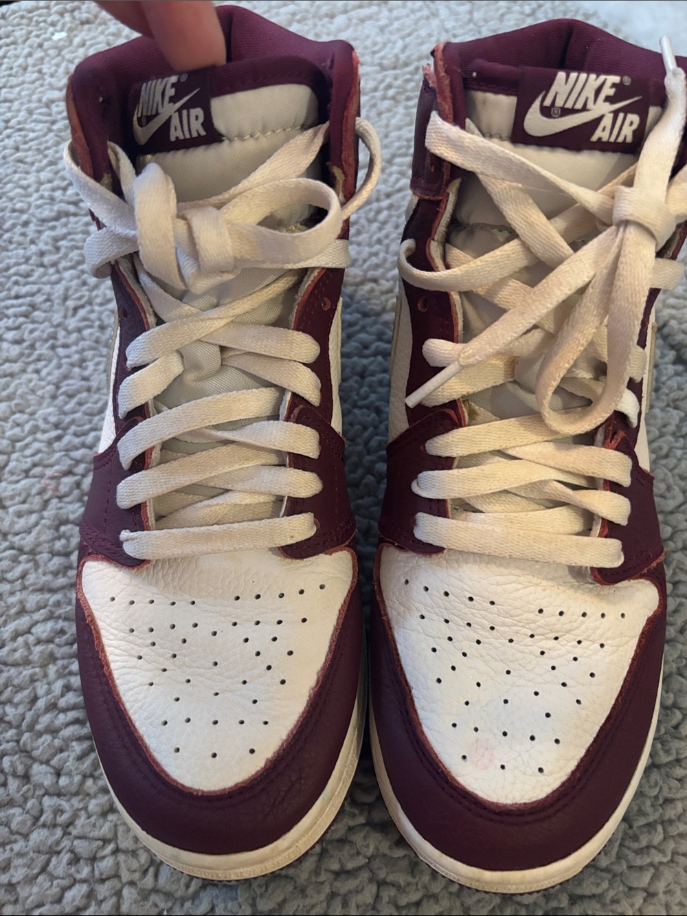 Nike Jordan 1 Retro High  High-Top Sneakers in White and Burgundy